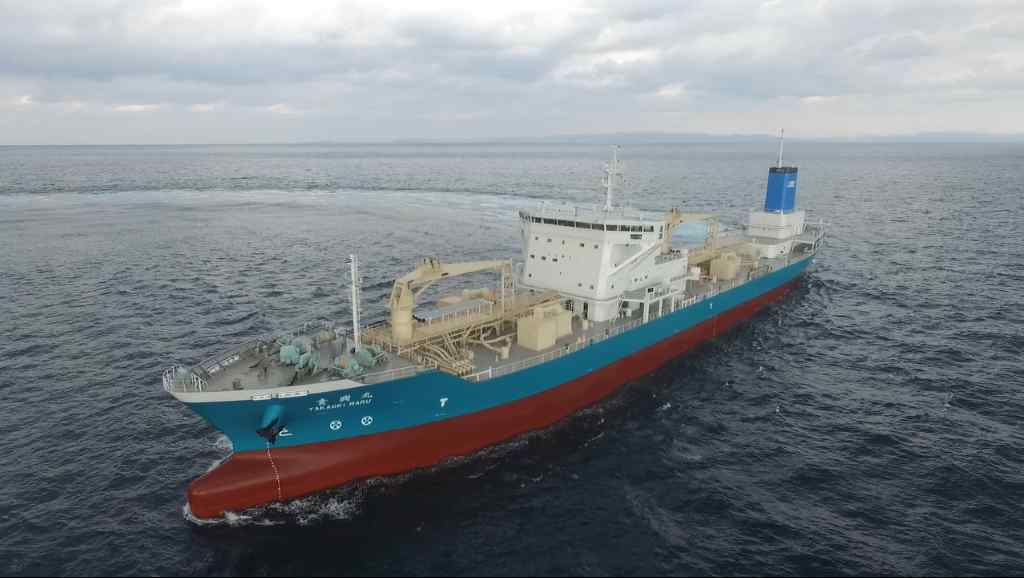 N2086 16,000トン積