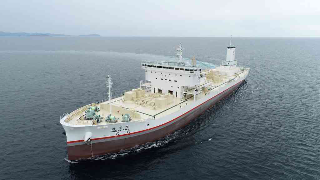 N-2118 20,000トン積